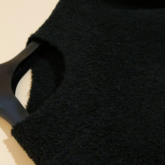 Joe Fresh| NWT Black Crew Neck Sweater Some Recycled Materials - Picture 4 of 13